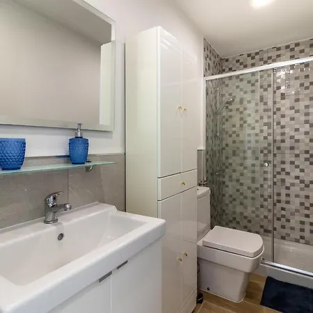 Flatguest Danubio + Sea View + Pool + Appartamento