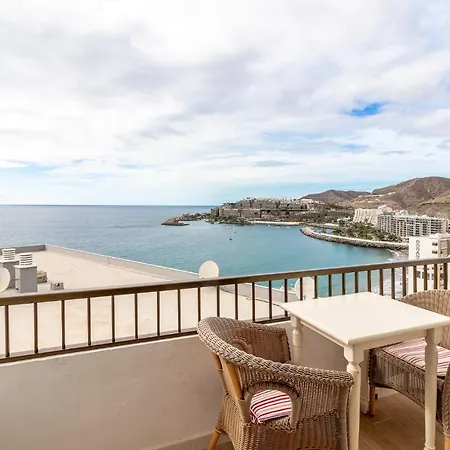 Appartamento Flatguest Danubio + Sea View + Pool +